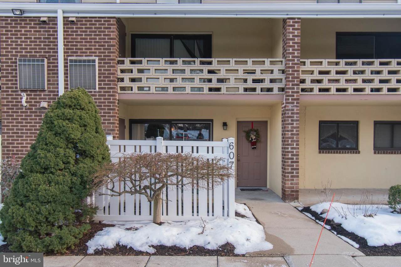 607 Stony Way - Photo 1