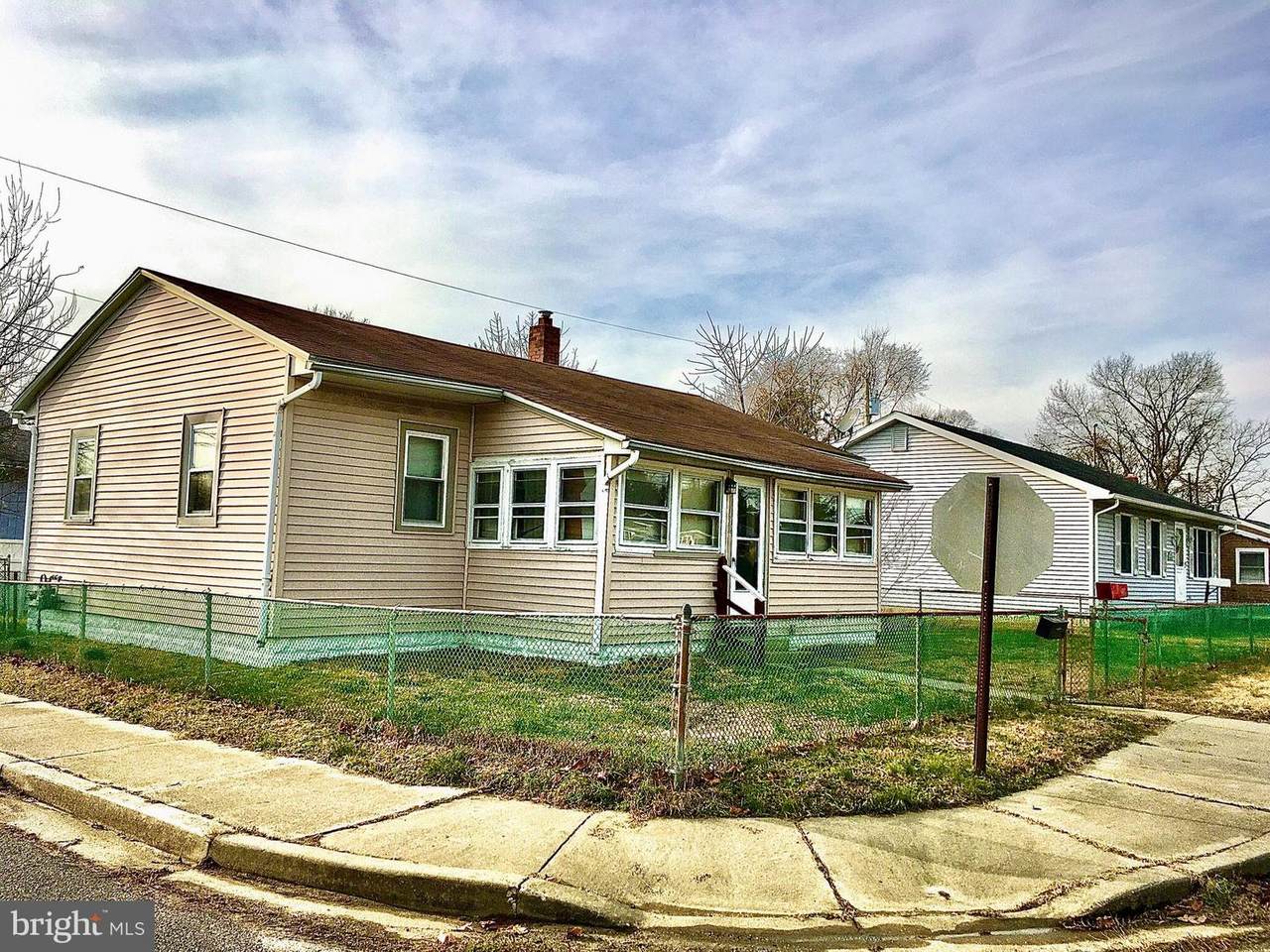 332 Polk Avenue - Photo 1