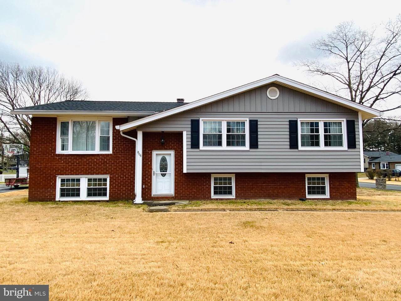 805 Elmhurst Road - Photo 1