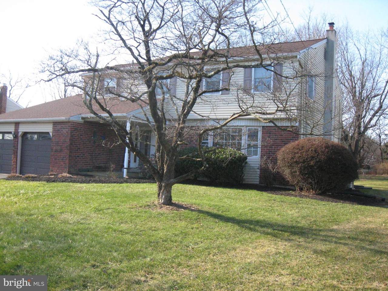 537 Highgate Road - Photo 1