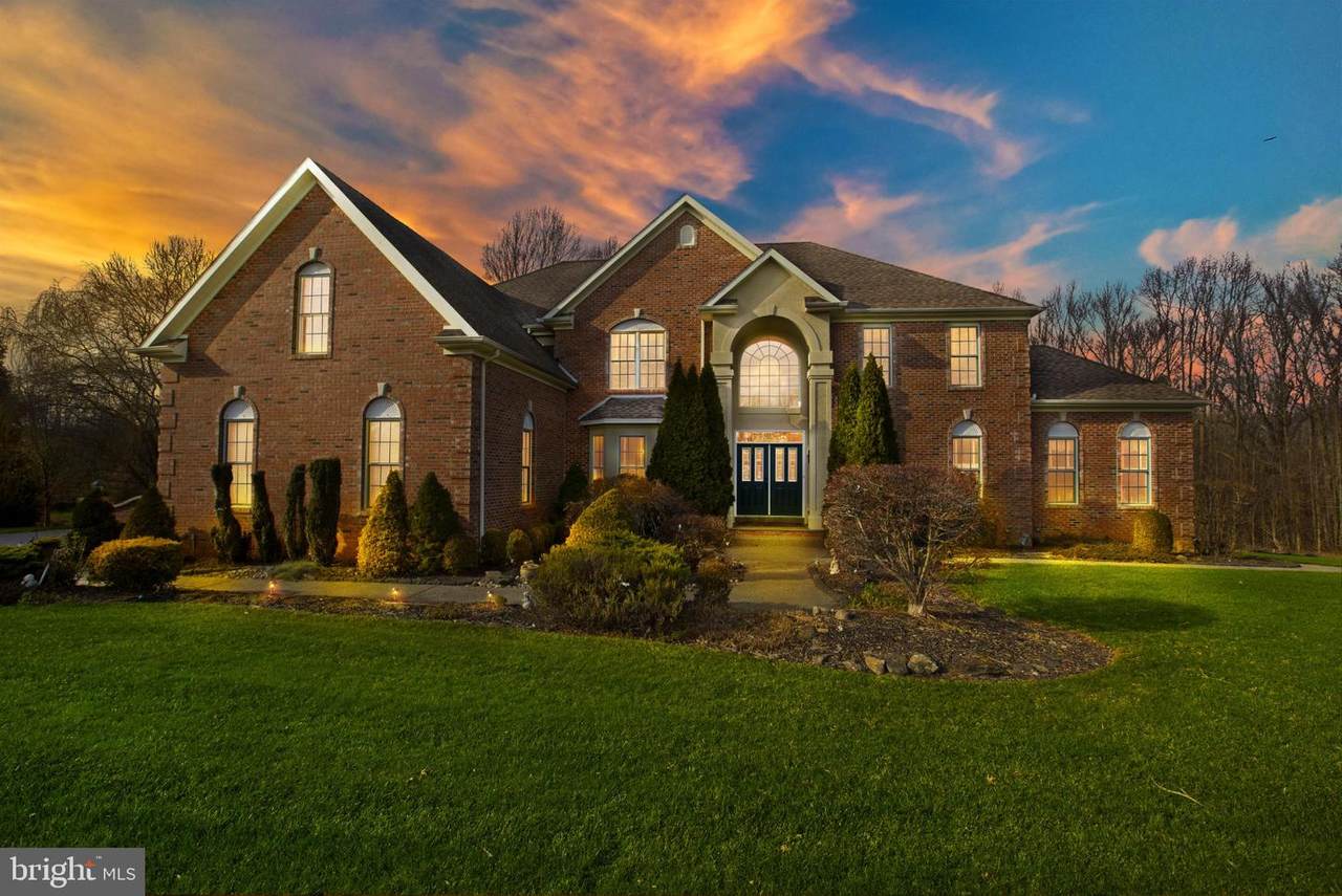 408 Nastasi Court - Photo 1