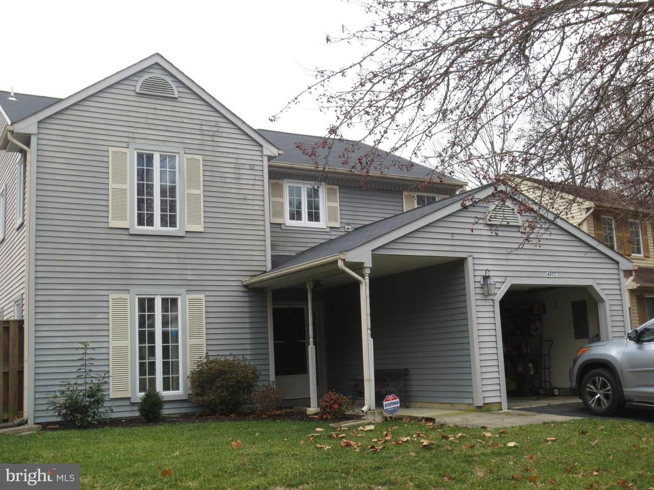 4707 Colonel Darnell Place - Photo 1
