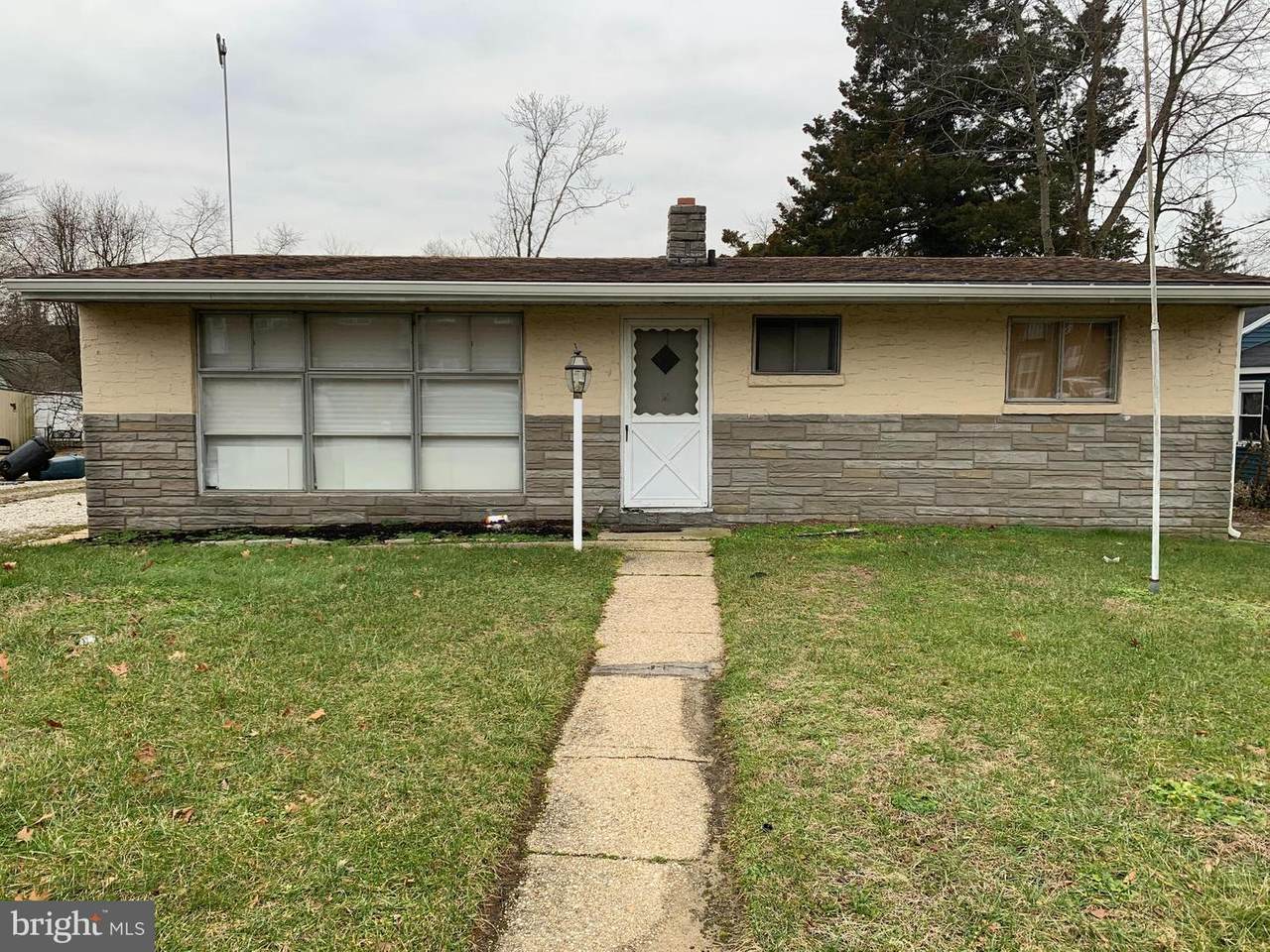 16 Batten Avenue - Photo 1
