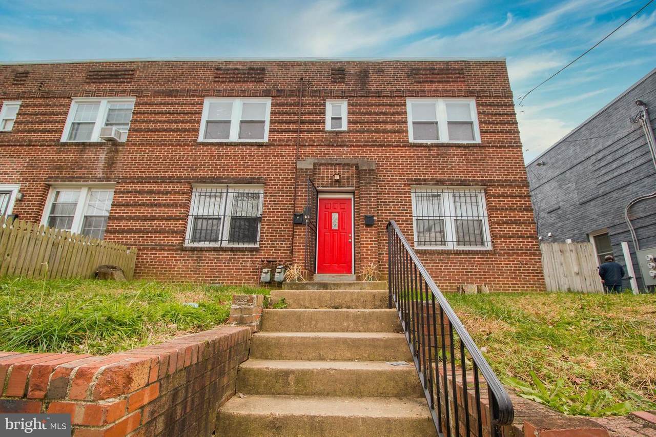 415 Mellon Street - Photo 1