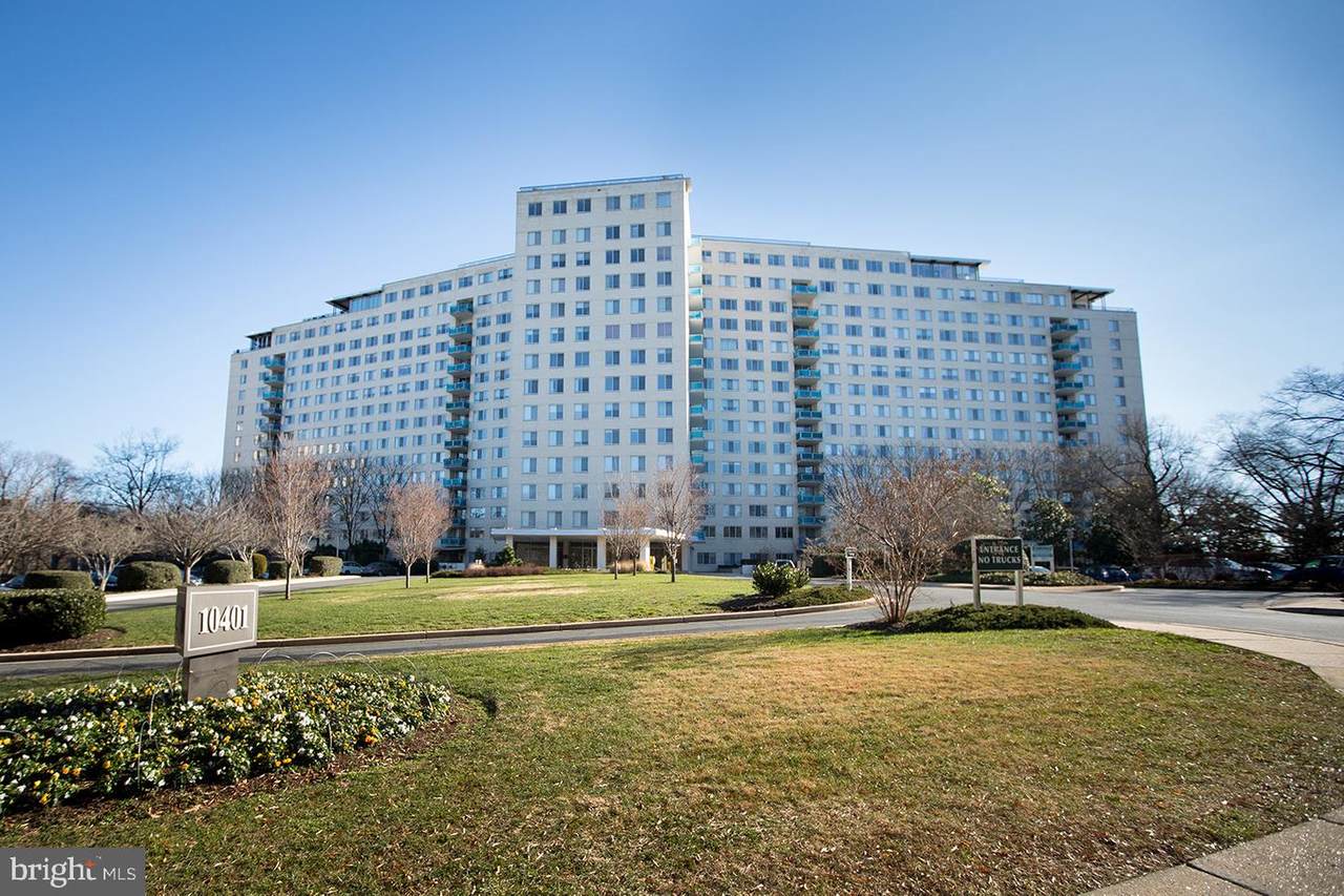 10401 Grosvenor Place - Photo 1