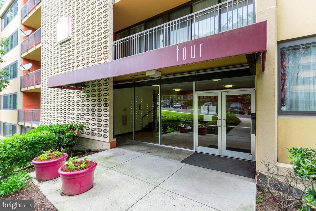 4 Van Dorn Street - Photo 1