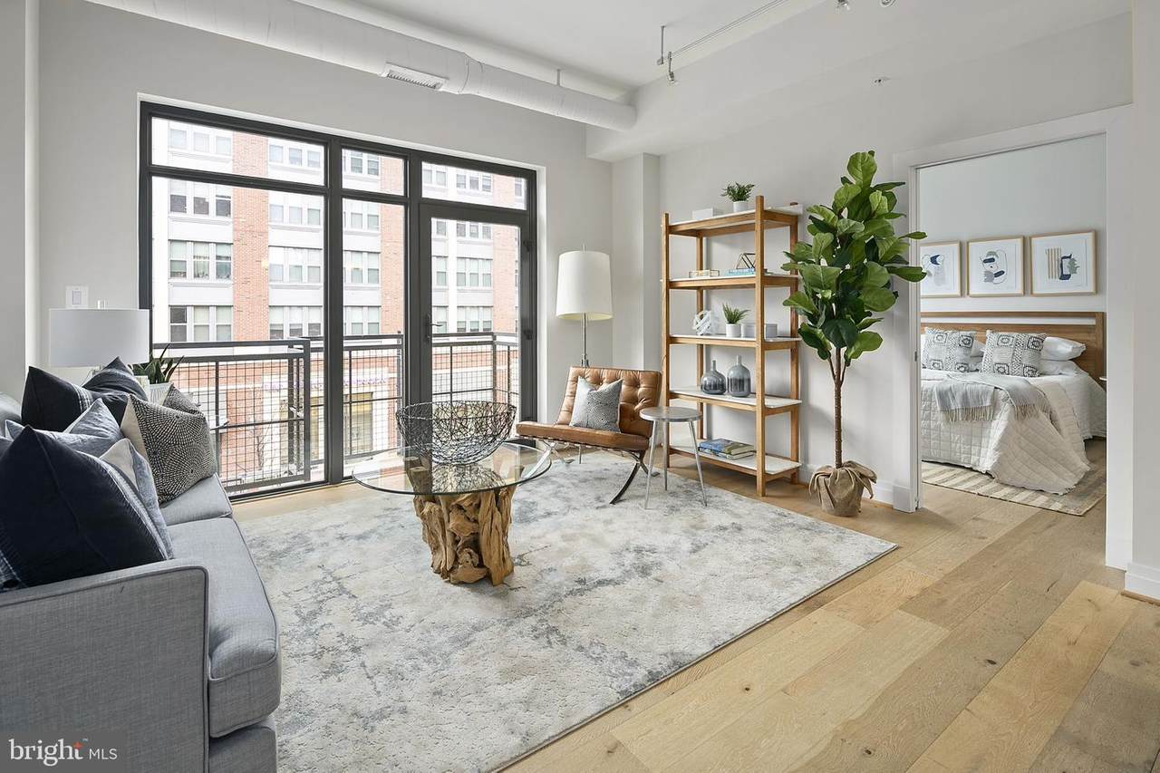 301 H Street - Photo 1