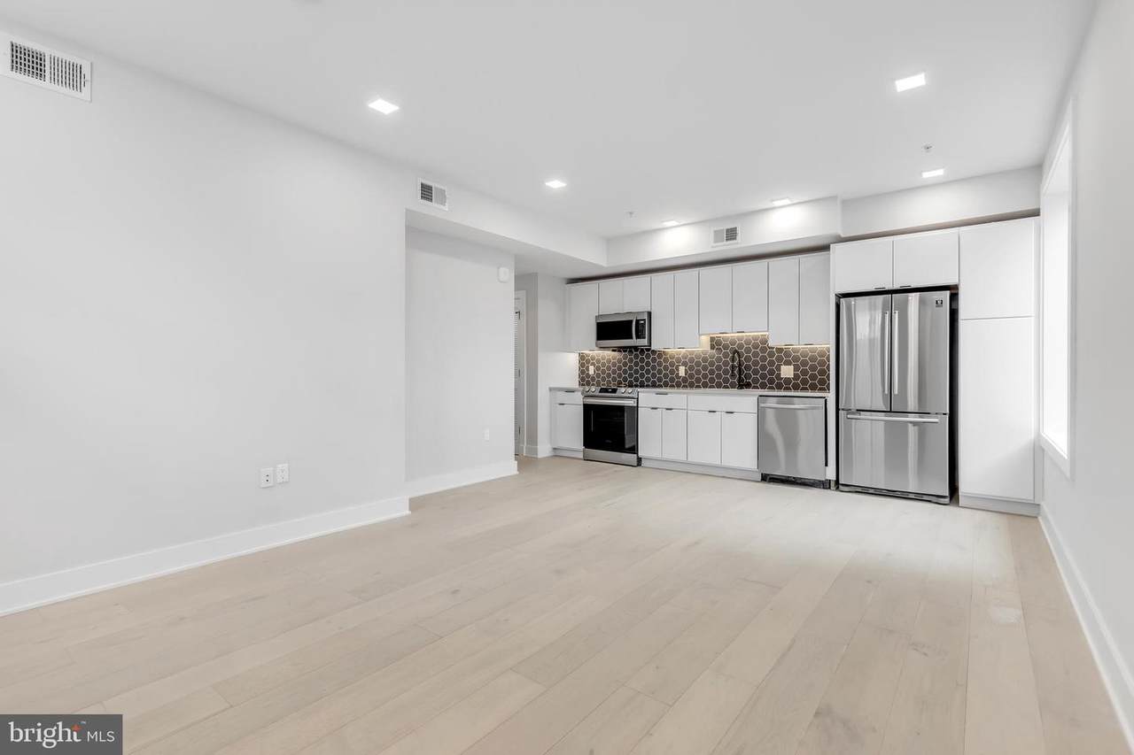 1532 North Capitol Street - Photo 1