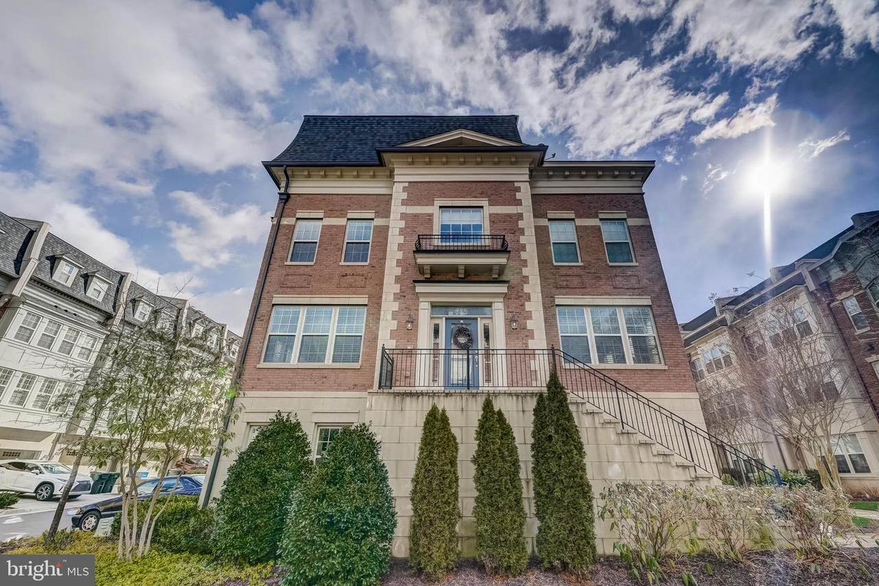 613 Sprintsail Way - Photo 1