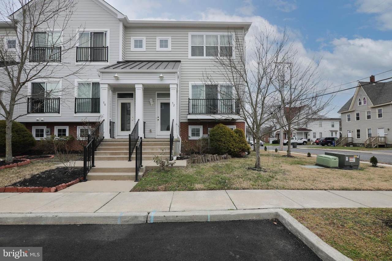 52 Poplar Street - Photo 1