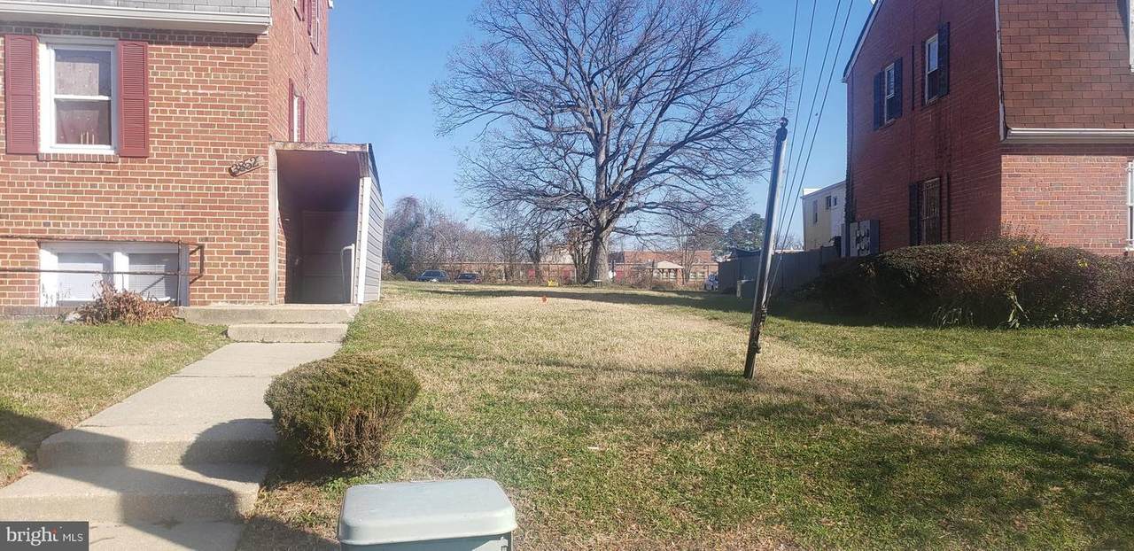 3852 26TH Avenue - Photo 1