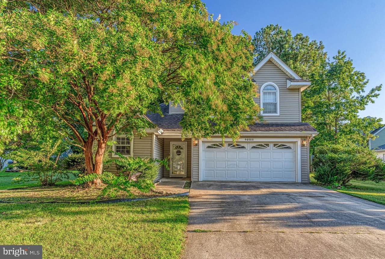 48155 Mayflower Drive - Photo 1