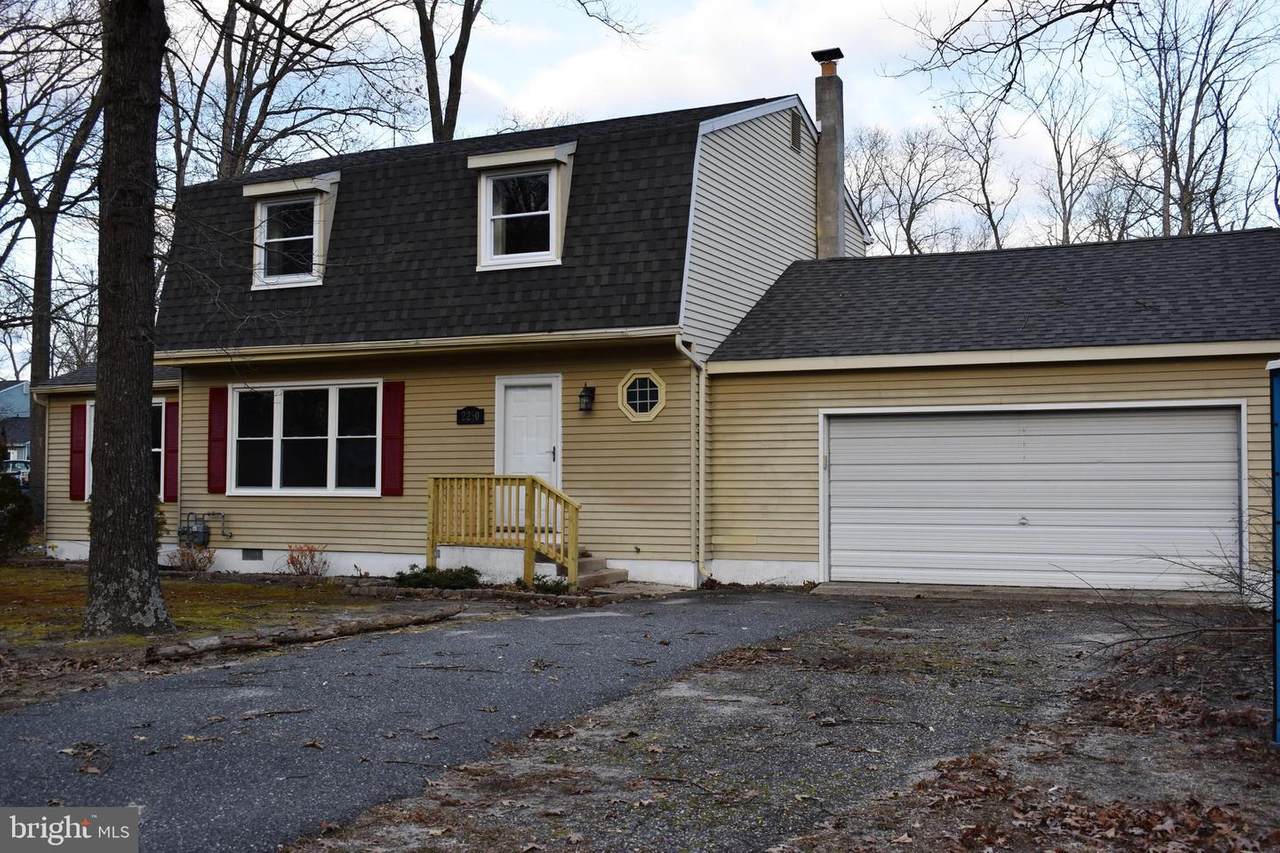2250 Wedgewood Court - Photo 1