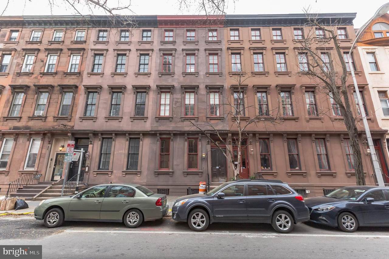 1524 Pine Street - Photo 1