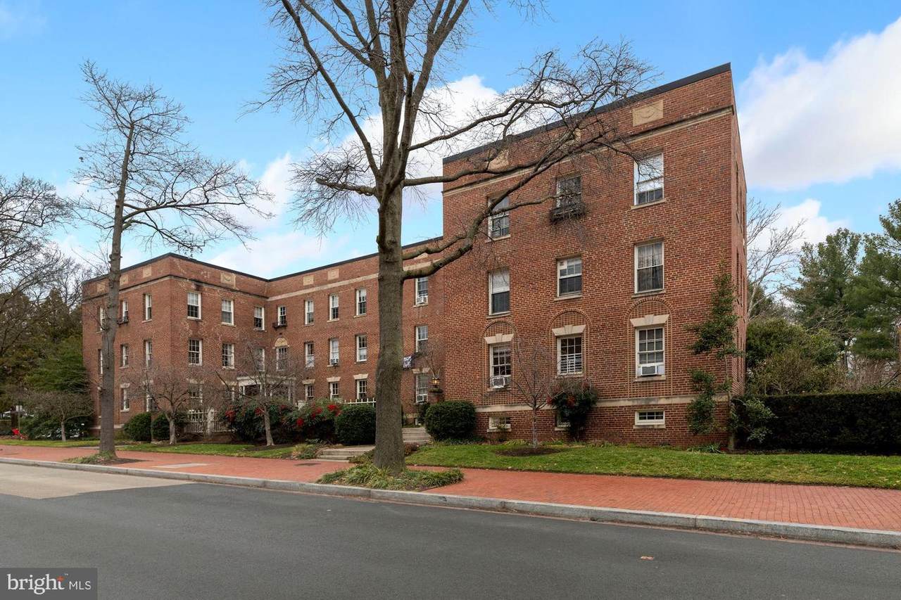 2527 Q Street - Photo 1