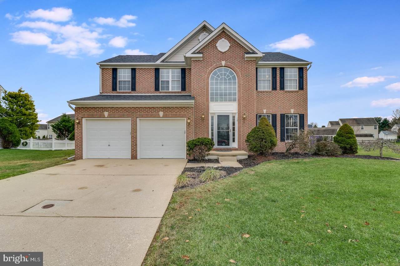 18 Spring Creek Drive - Photo 1