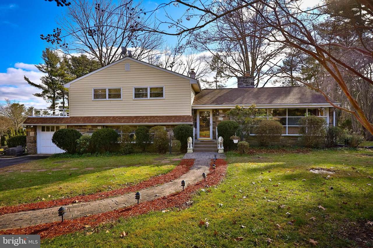 1104 Greenwood Avenue - Photo 1