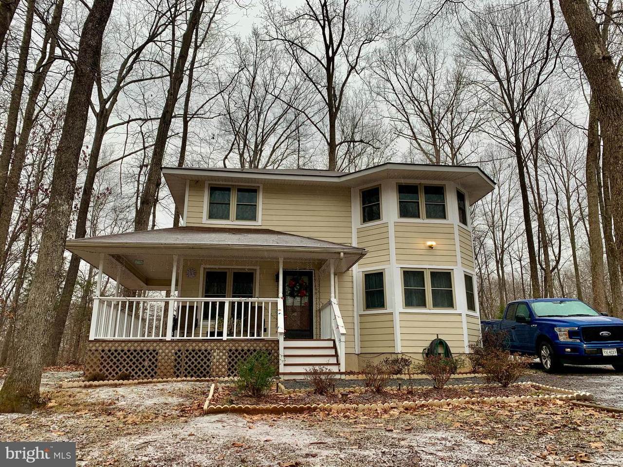 106 Edgemont Lane - Photo 1