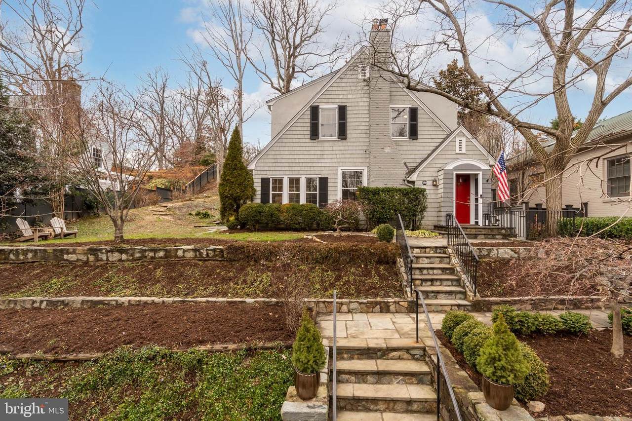 4323 Cathedral Avenue - Photo 1