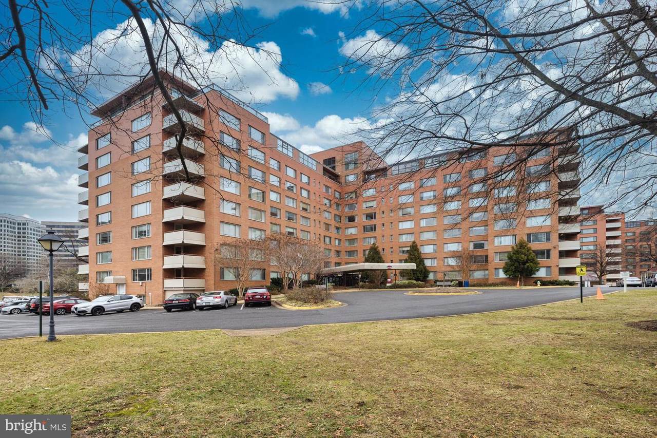 1111 Arlington Boulevard - Photo 1