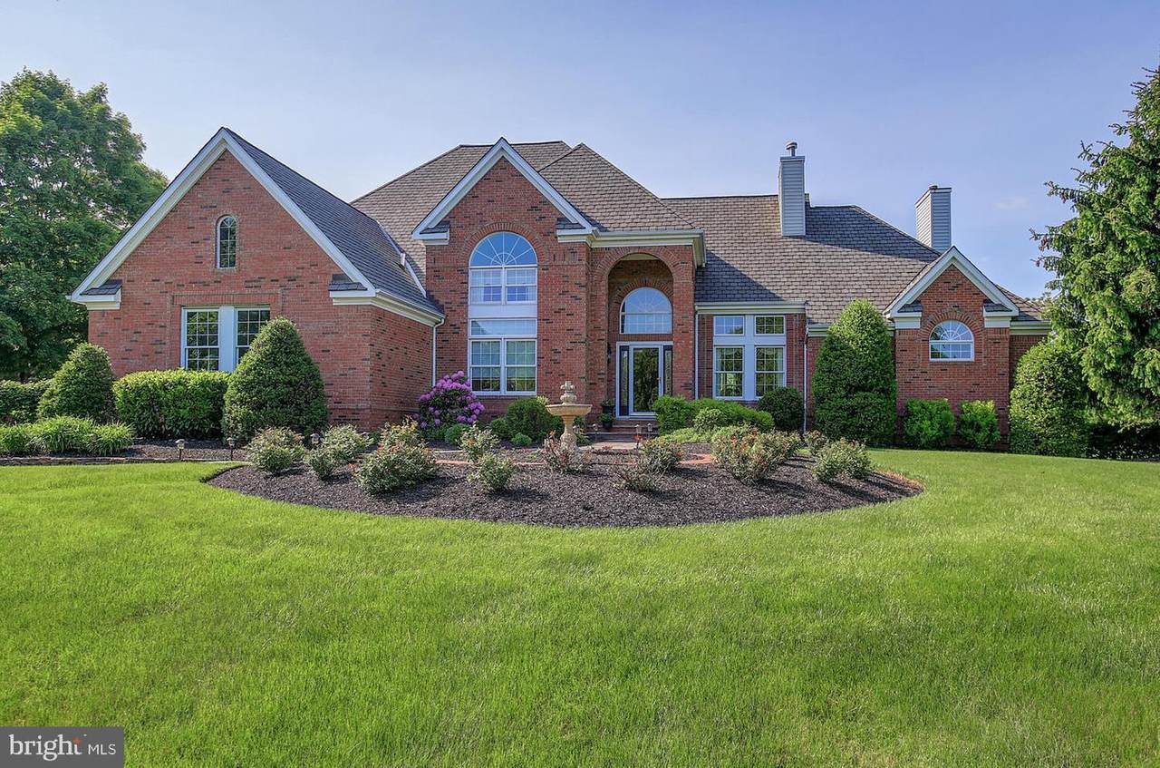 769 Riverside Drive - Photo 1
