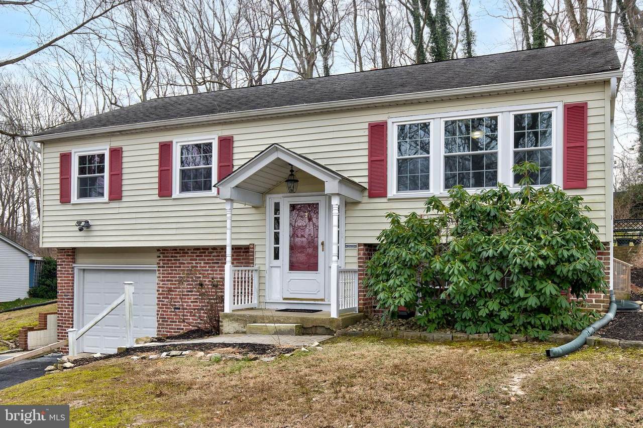 420 Fairfax Drive - Photo 1