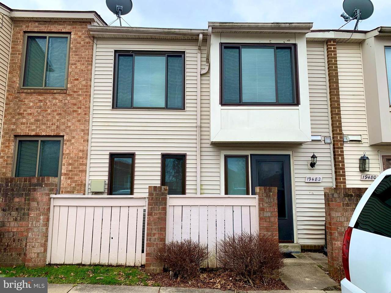 19482 Brassie Place - Photo 1