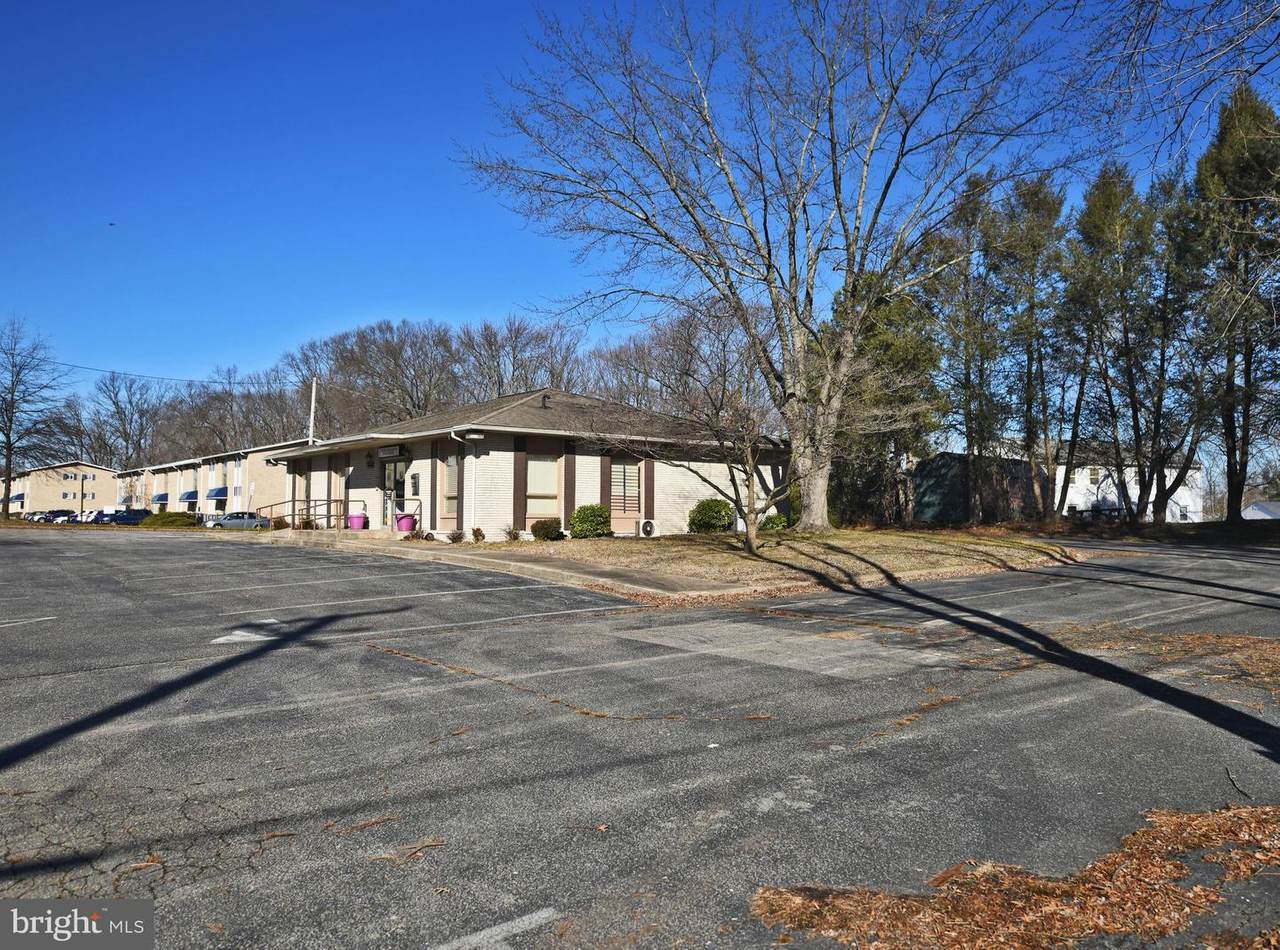 601 Edgewood Road - Photo 1