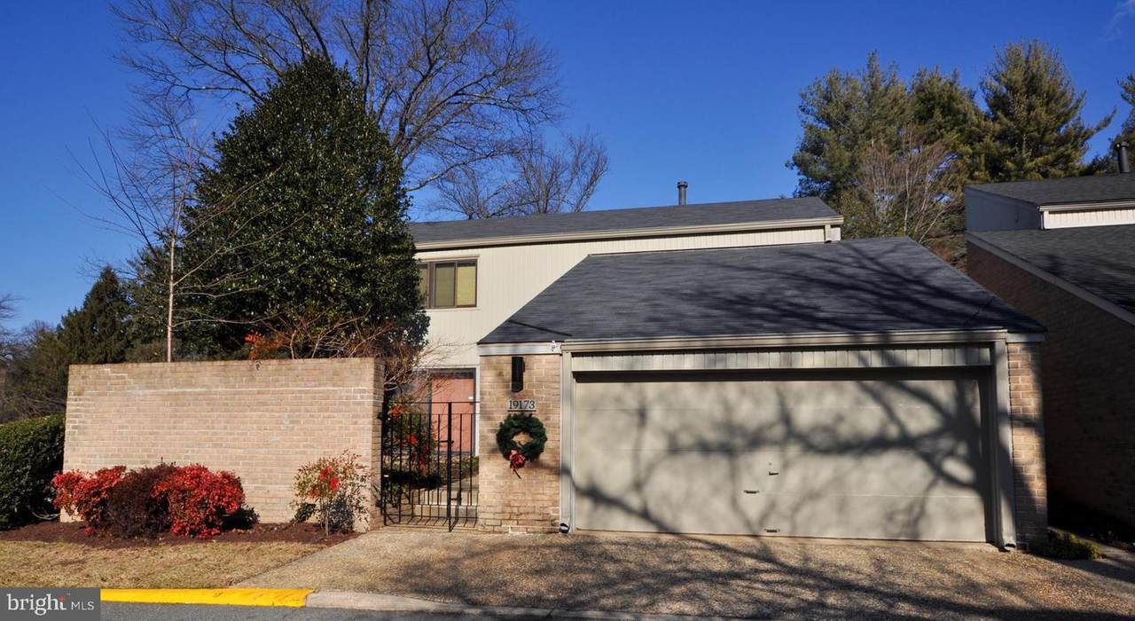 19173 Roman Way - Photo 1