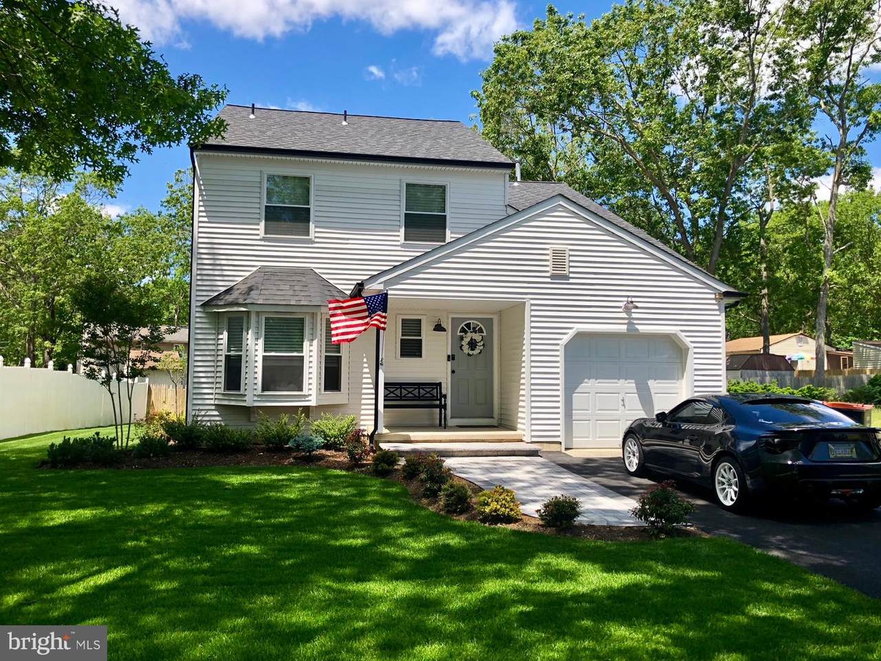 433 Vine Avenue - Photo 1