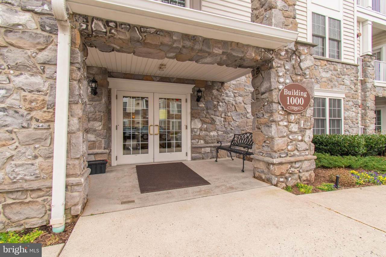 1207 Lilac Court - Photo 1