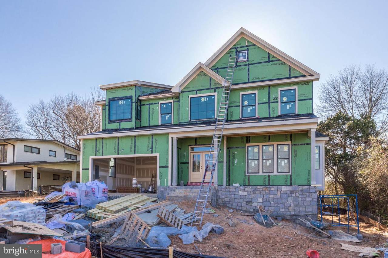 6519 Beverly Avenue - Photo 1