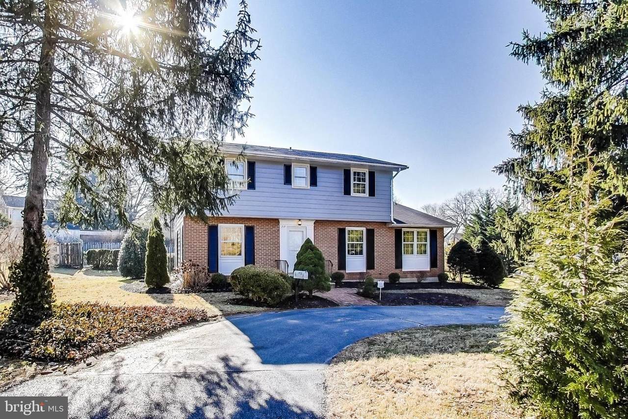 219 Uniontown Road - Photo 1