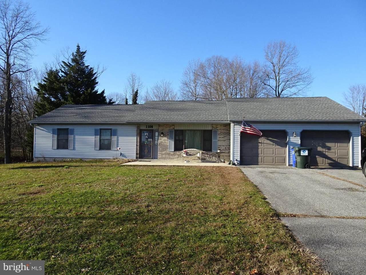 1108 River Road - Photo 1