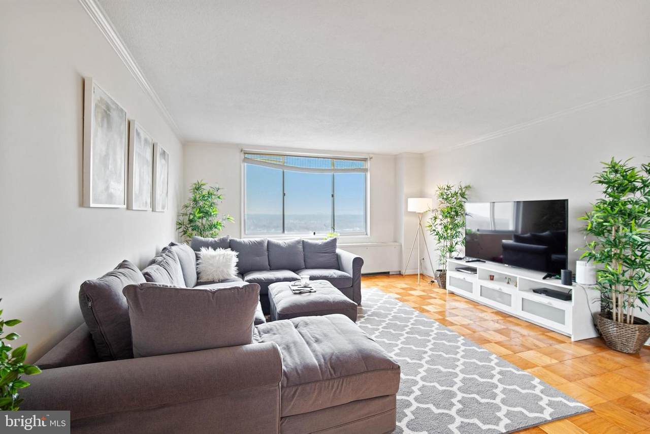 11801 Rockville Pike - Photo 1