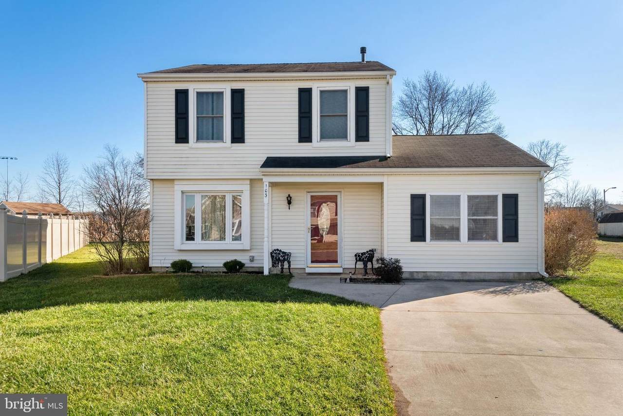 103 Cardinal Court - Photo 1