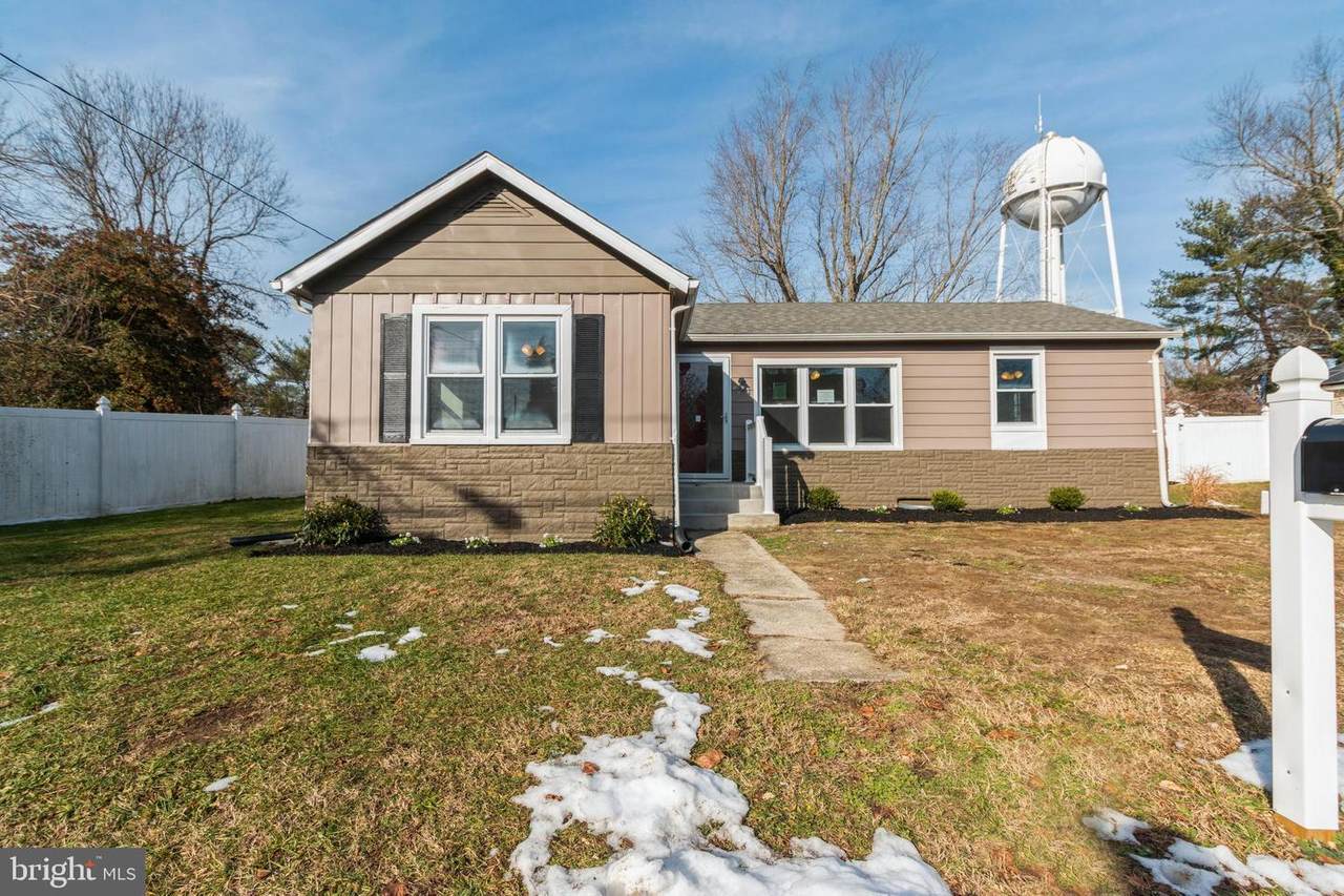 37 Oakford Avenue - Photo 1