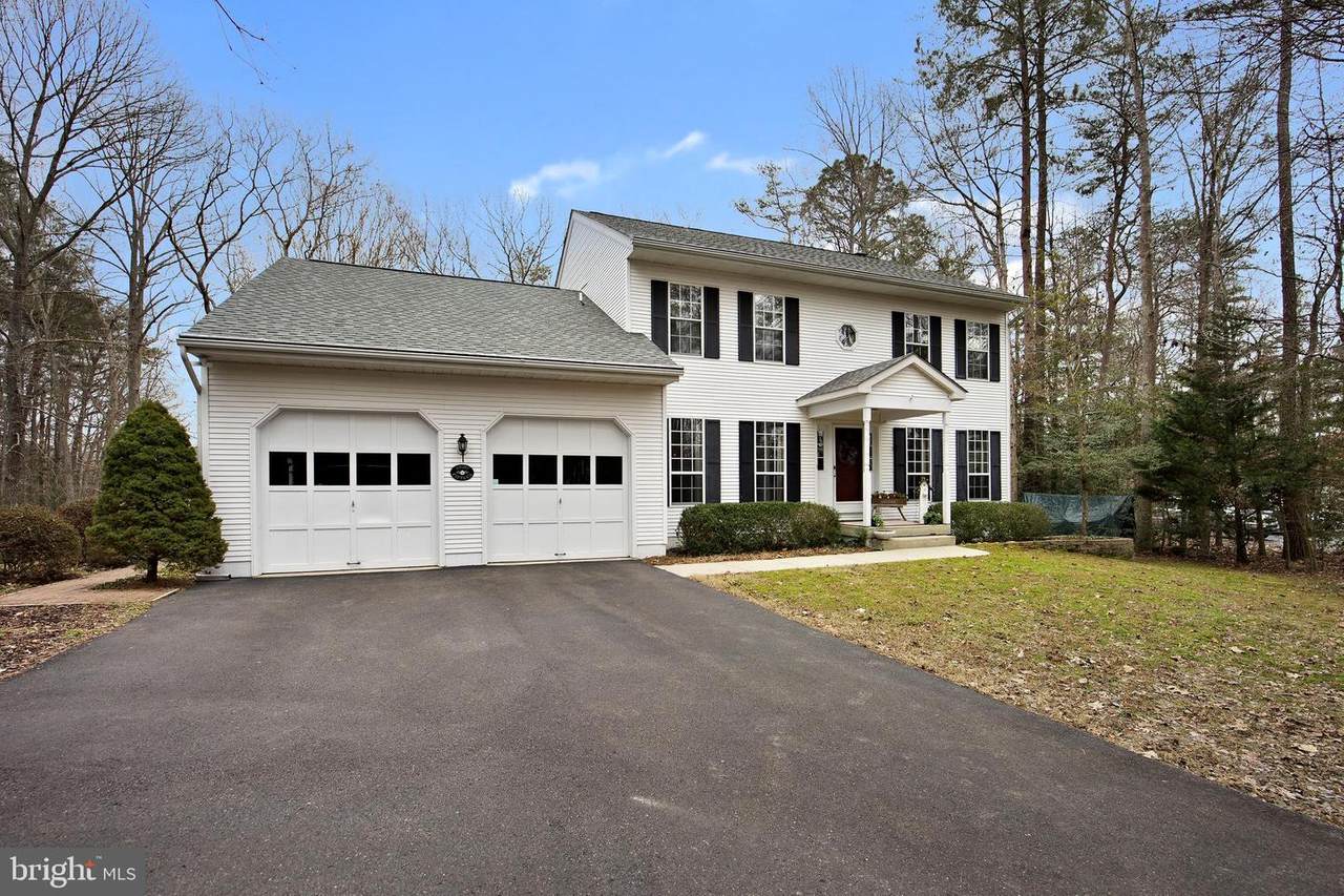 22998 Forest Way - Photo 1