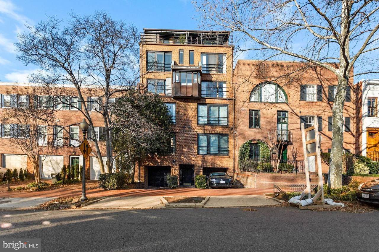 2519 I Street - Photo 1