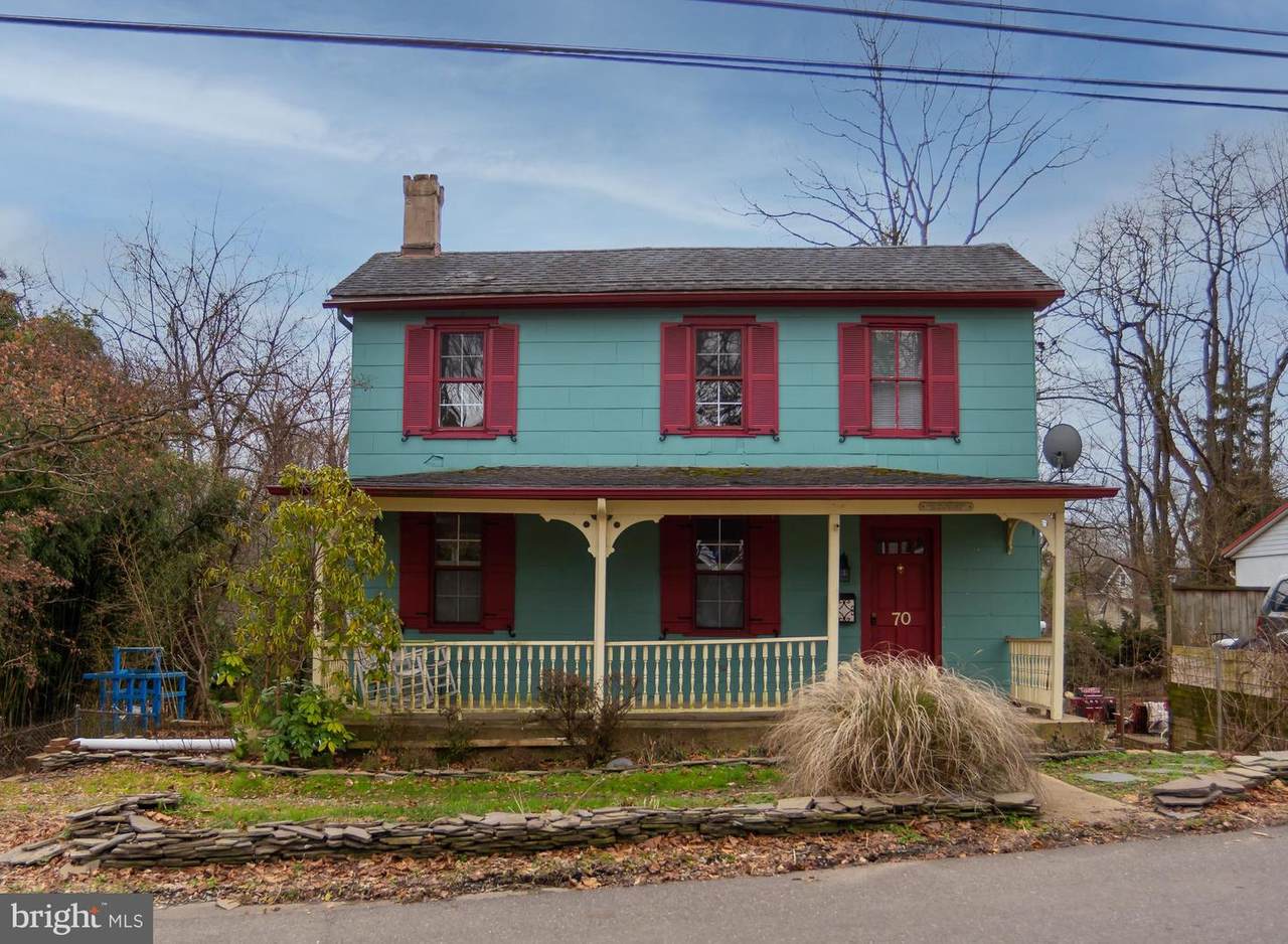 70 Old Locust Street - Photo 1
