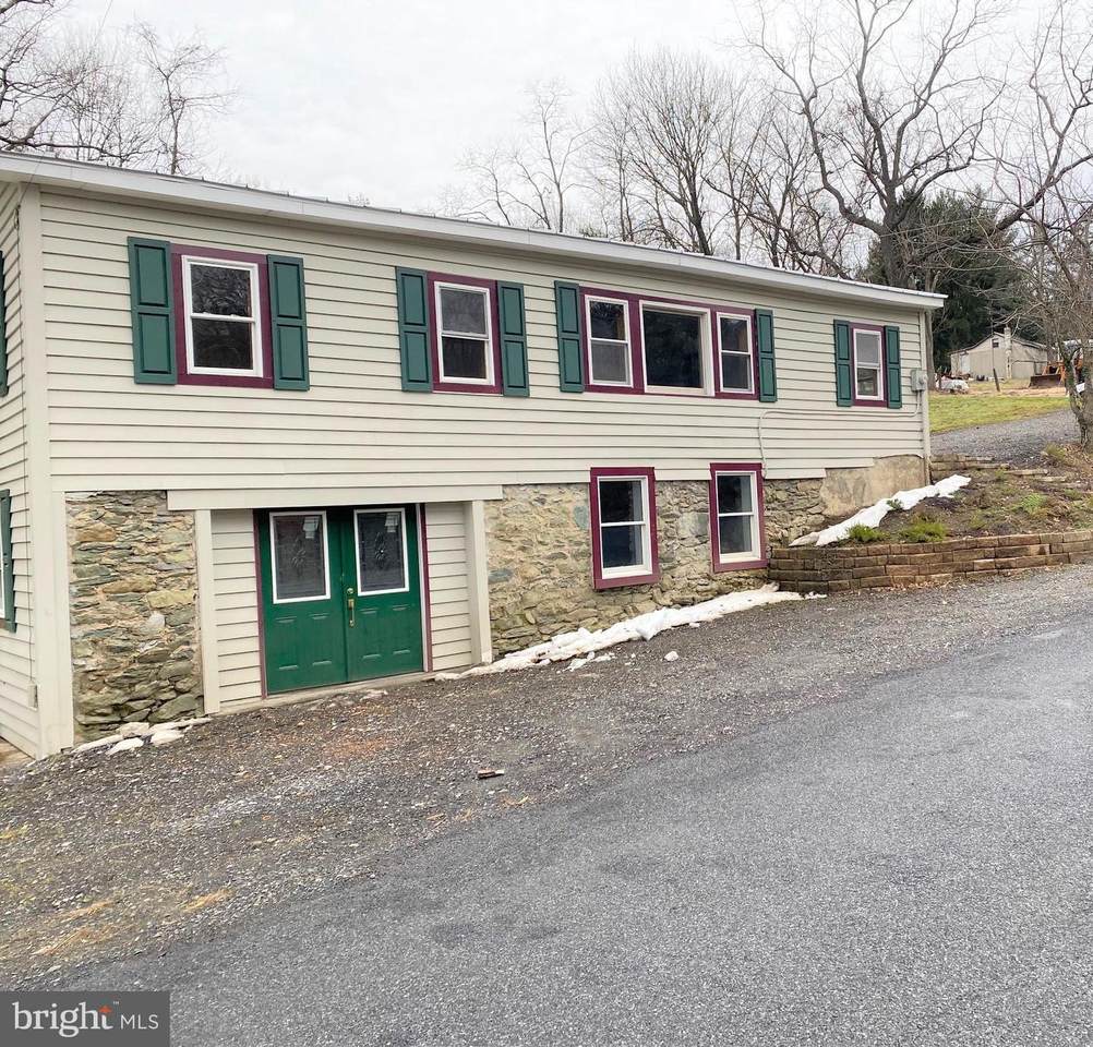 256 Old Waynesboro Road - Photo 1
