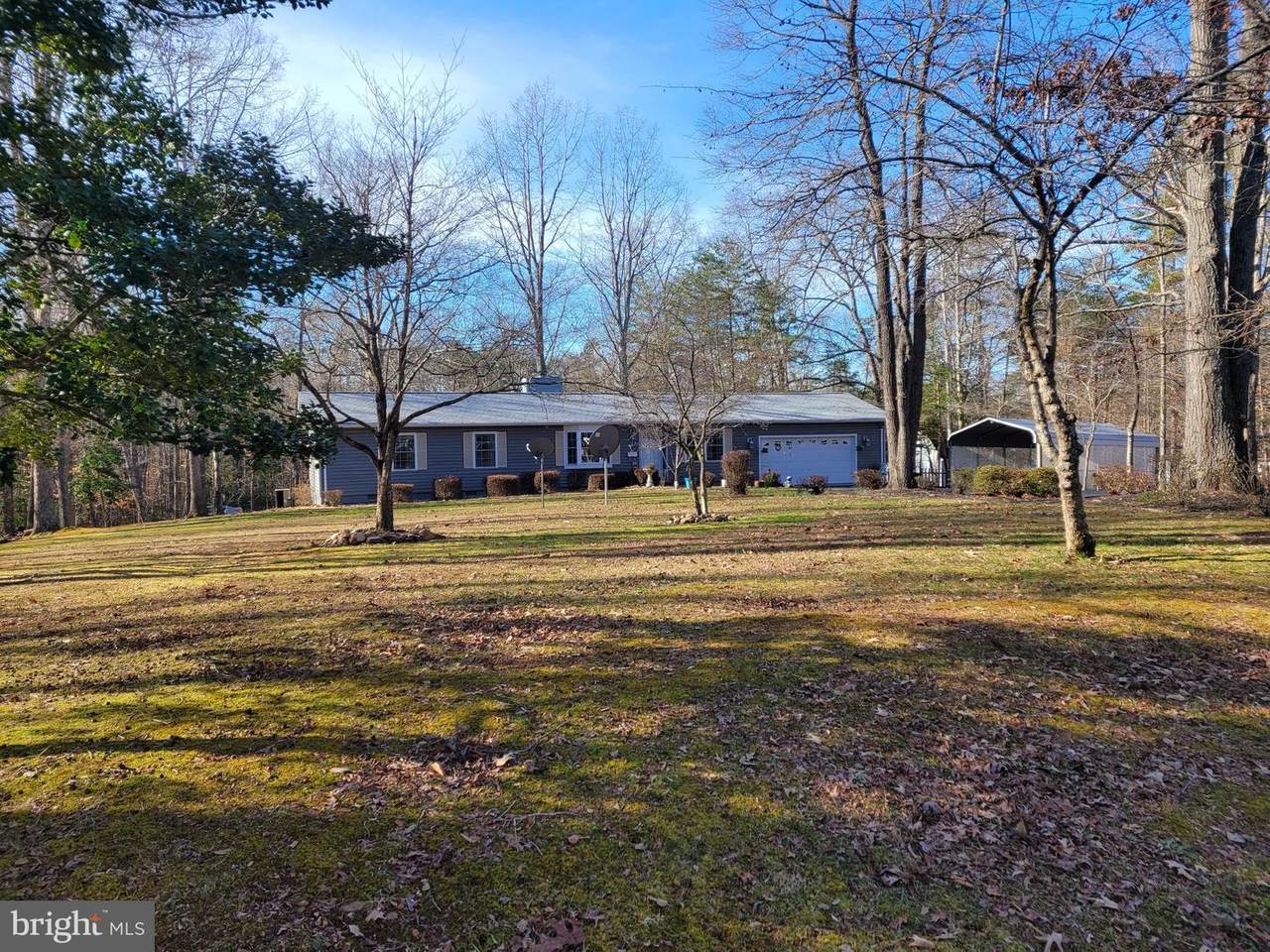 902 Bluewater Boulevard - Photo 1