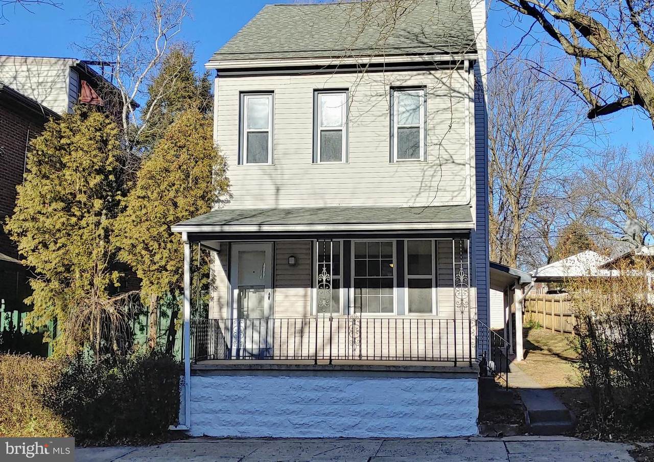 35 5TH Street - Photo 1