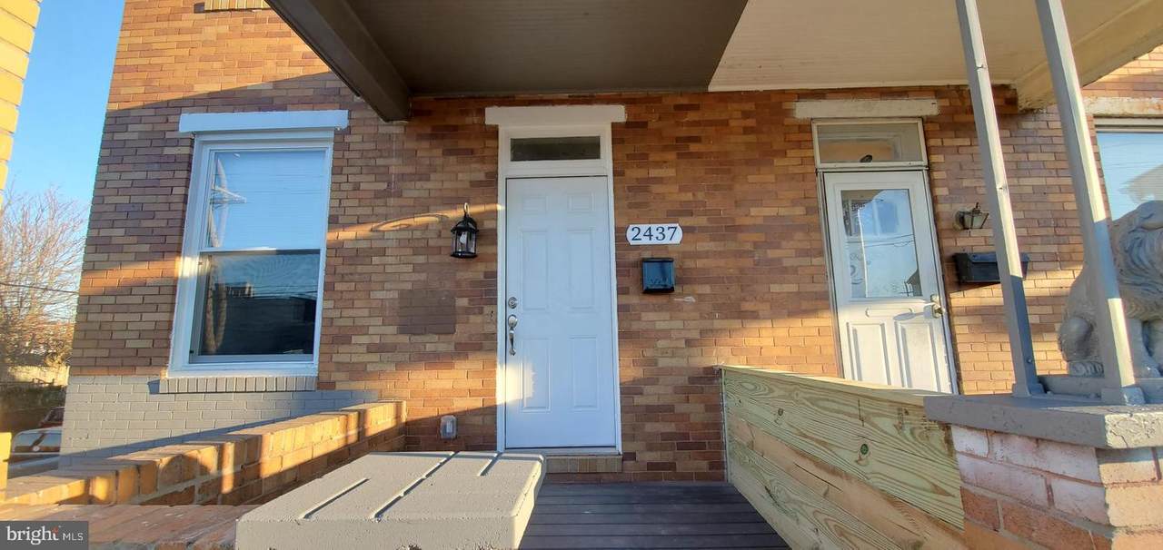 2437 Washington Boulevard - Photo 1
