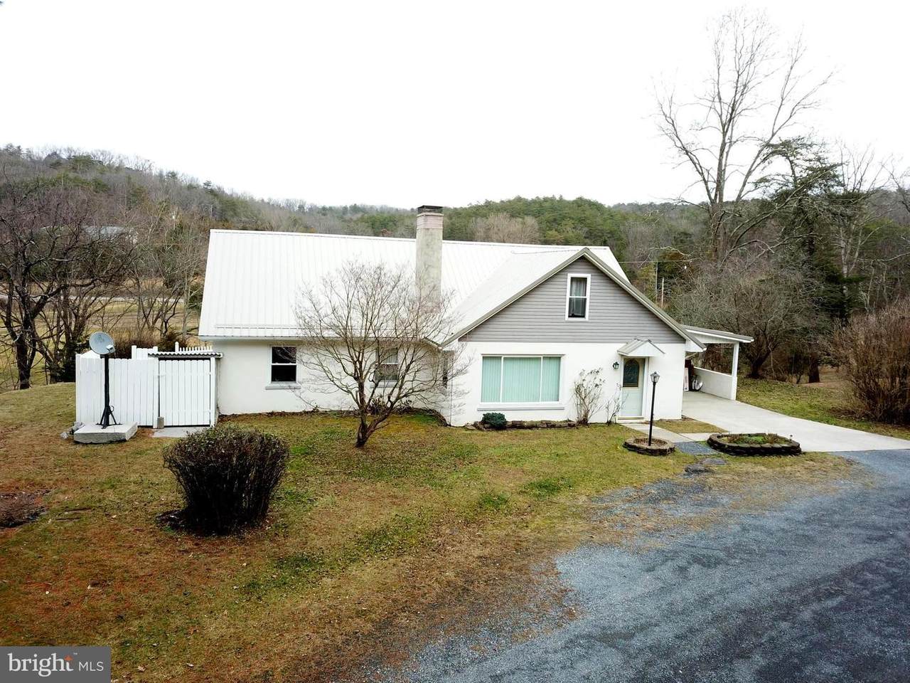 1225 Northwestern Pike - Photo 1
