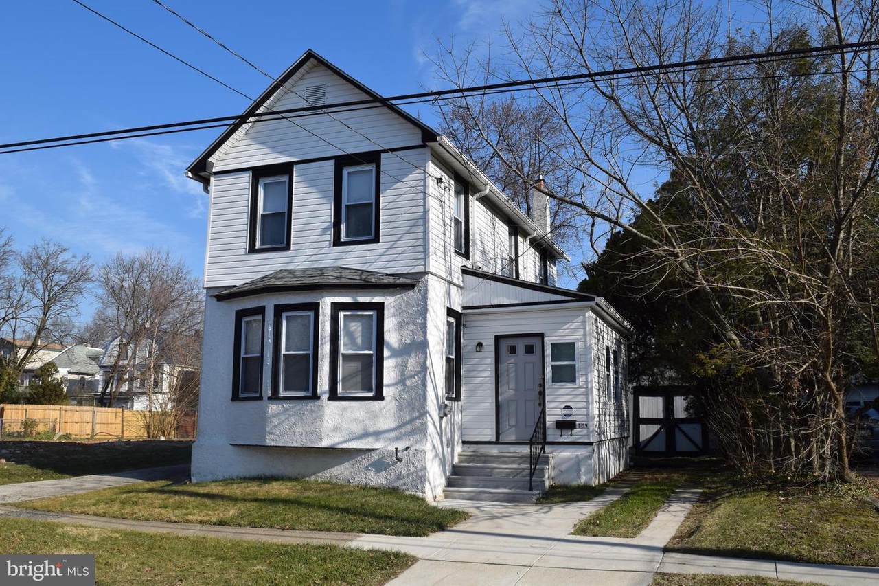 109 Lewis Avenue - Photo 1