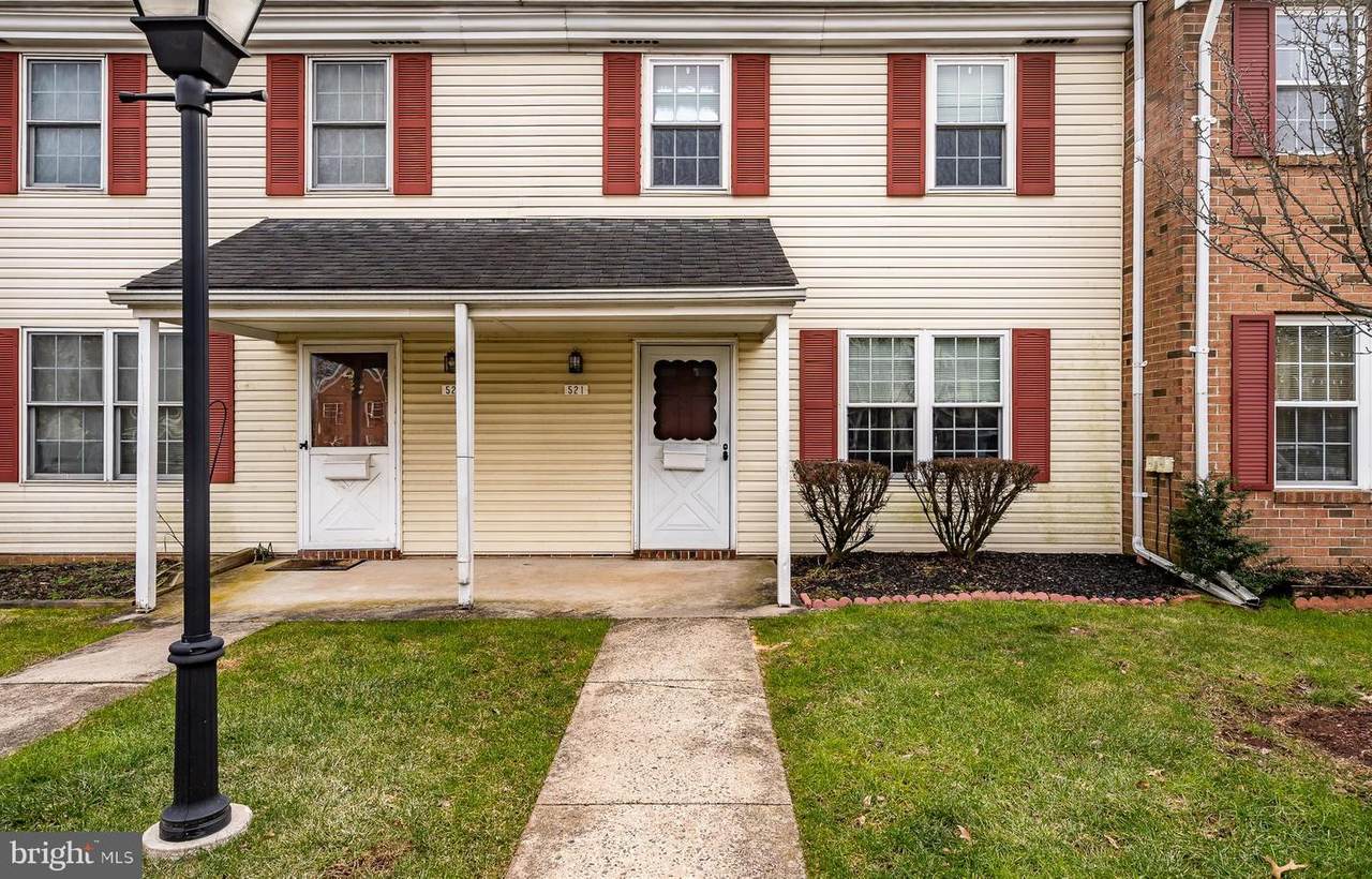 521 Clarella Court - Photo 1