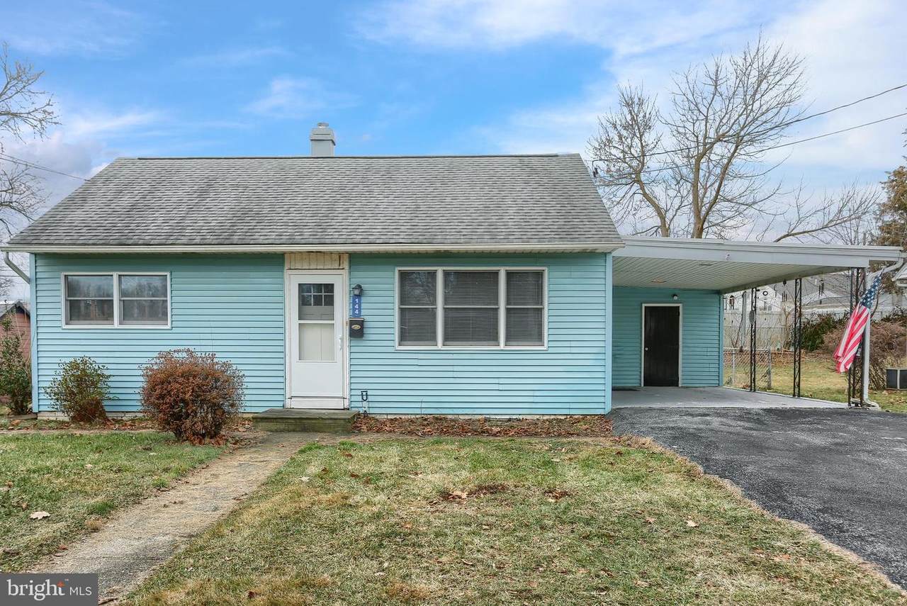144 Locust Street - Photo 1