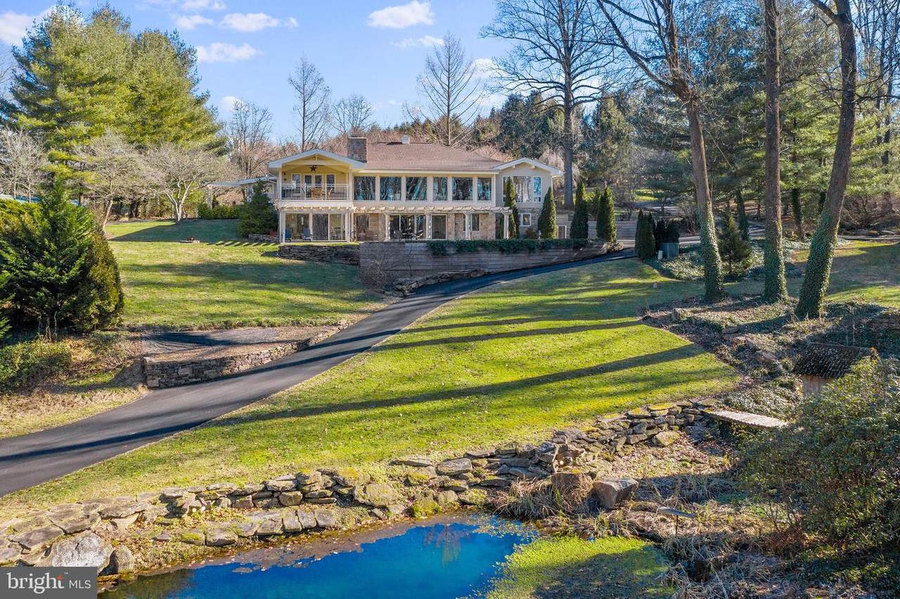 3216 Comfort Road - Photo 1