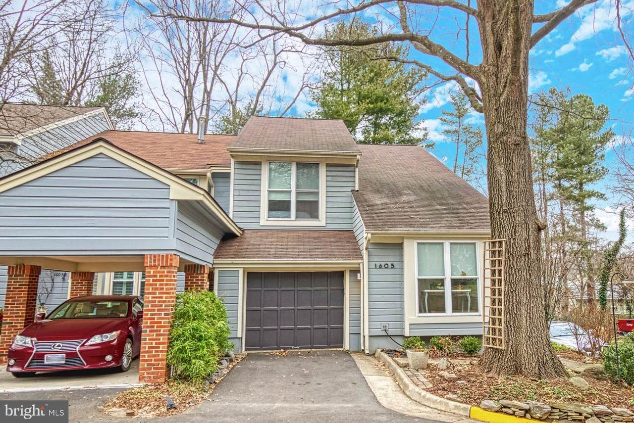 1605 Apricot Court - Photo 1